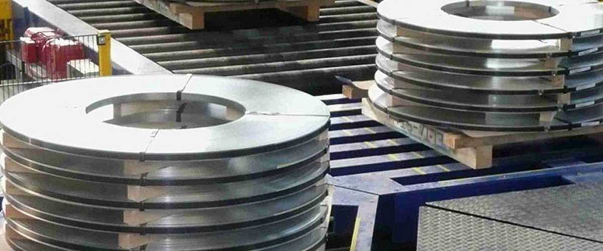 SS 304L Sheets in Factory