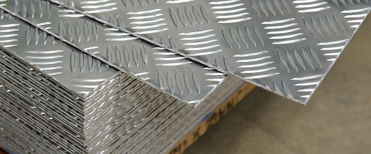 Stainless Steel 409 Plates SS 409L Plate Supplier, Stockist in Mumbai, India